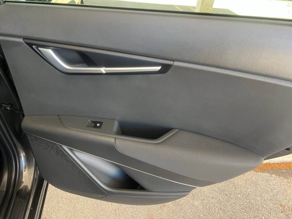 Certified 2024 Kia Niro EX FWD image 16