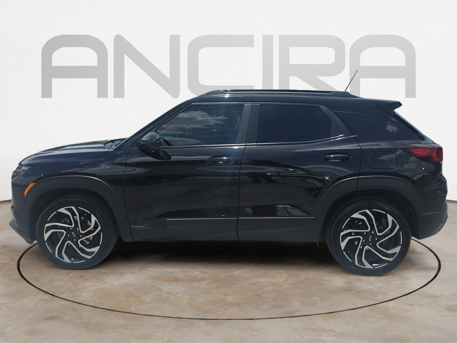 Used 2025 Chevrolet TrailBlazer RS w/ Convenience Package AWD/4WD image 7