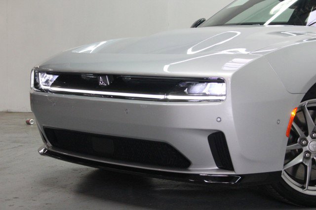 Used 2024 Dodge Charger Scat Pack w/ Plus Group image 3