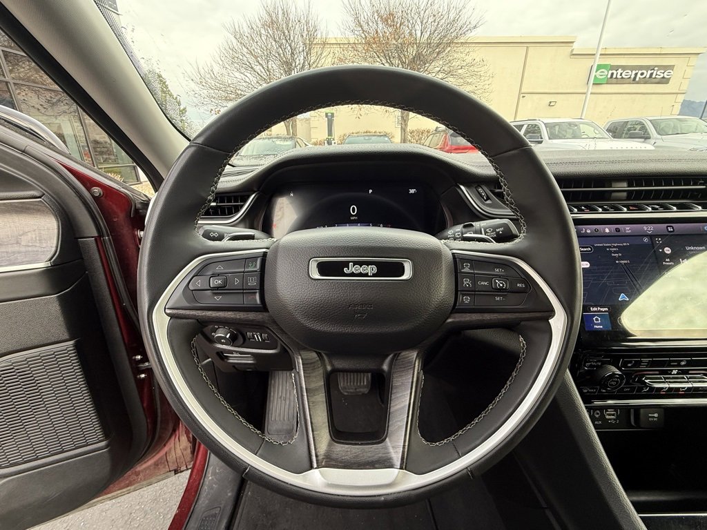 Used 2023 Jeep Grand Cherokee L Limited image 14