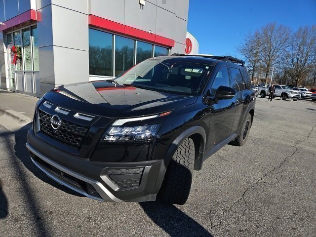 Used 2025 Nissan Pathfinder Rock Creek image 4