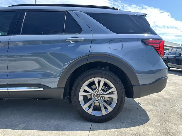 Used 2025 Ford Explorer Active w/ Active Comfort Package AWD/4WD image 10