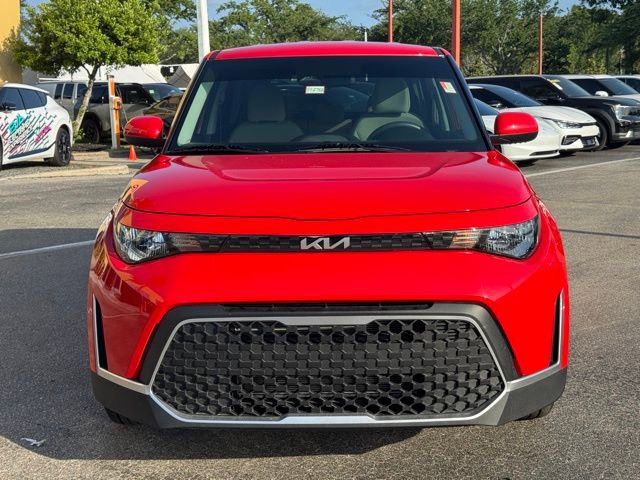 Certified 2025 Kia Soul LX w/ LX Technology Package image 5