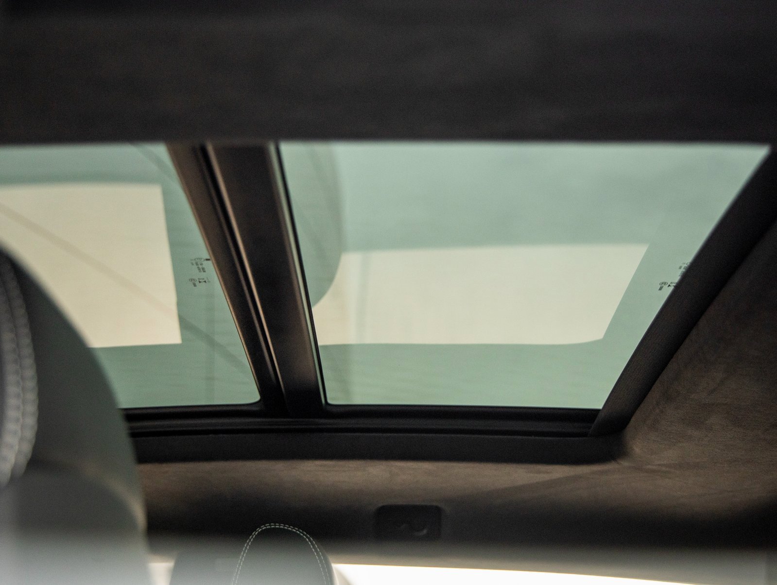 Used 2025 Lamborghini Urus SE image 26