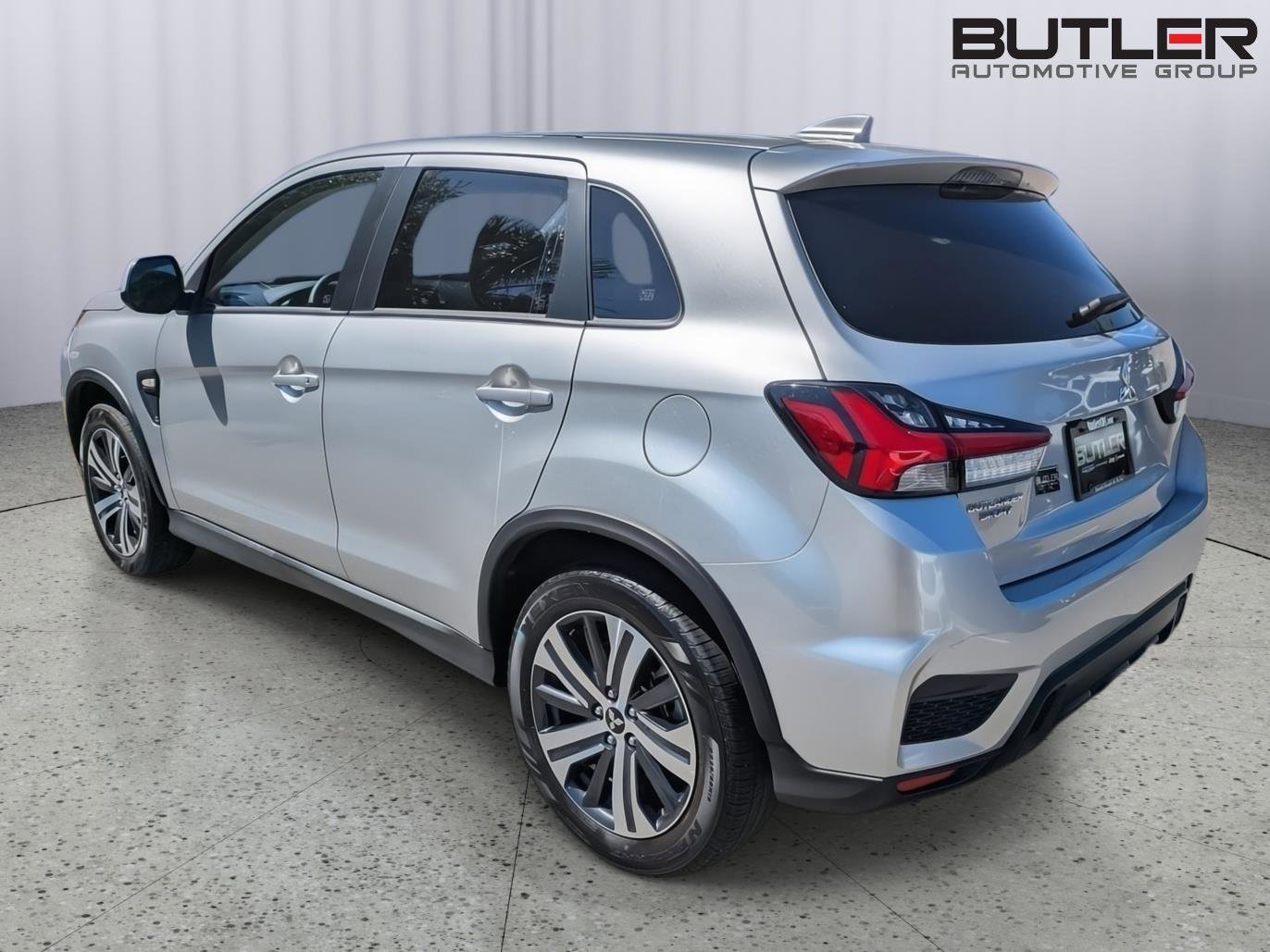 Used 2025 Mitsubishi Outlander Sport ES AWD/4WD image 6