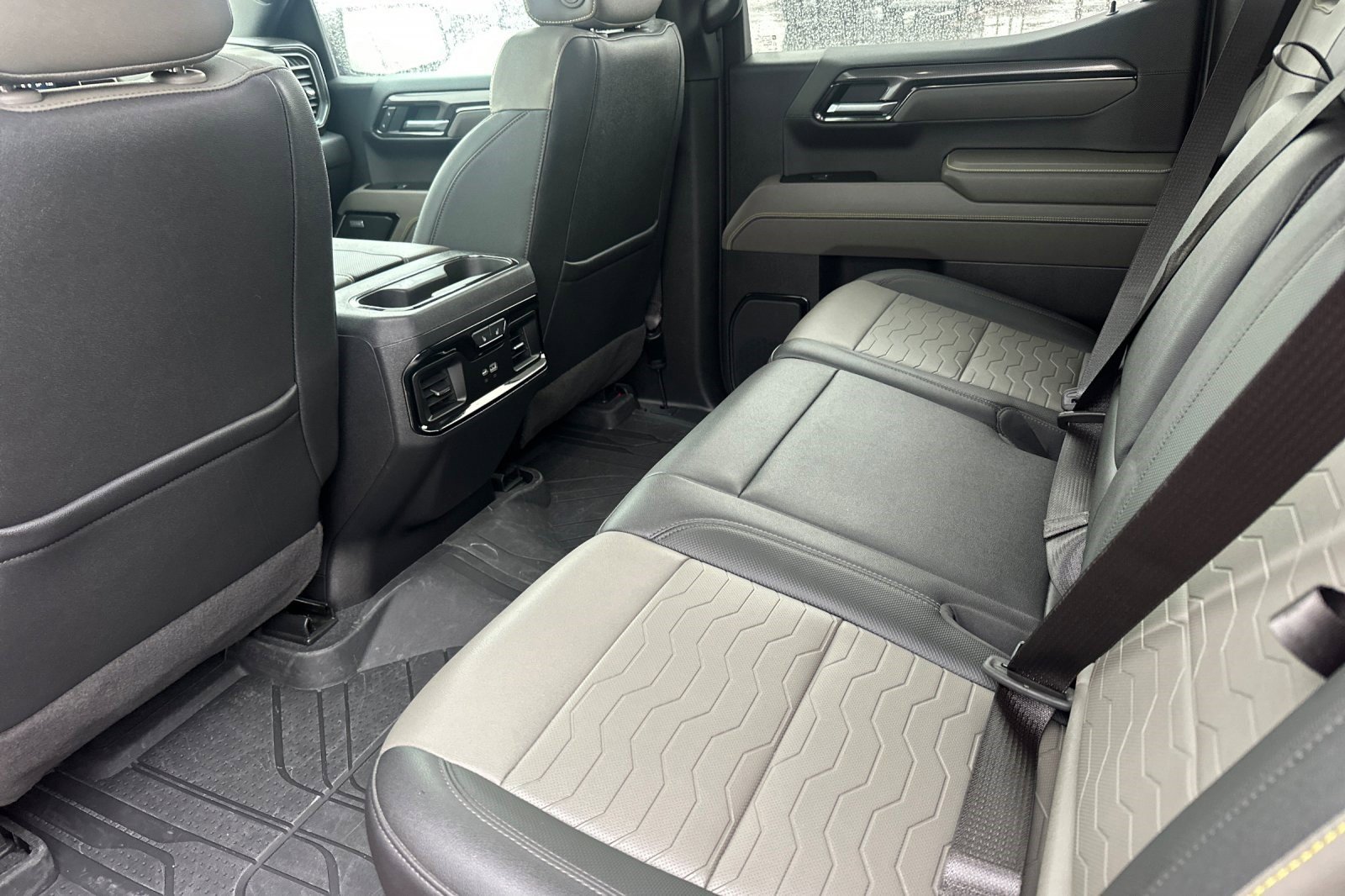 Certified 2023 Chevrolet Silverado 1500 ZR2 w/ Technology Package image 28