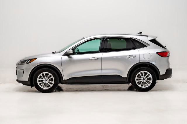 Used 2020 Ford Escape SE image 26