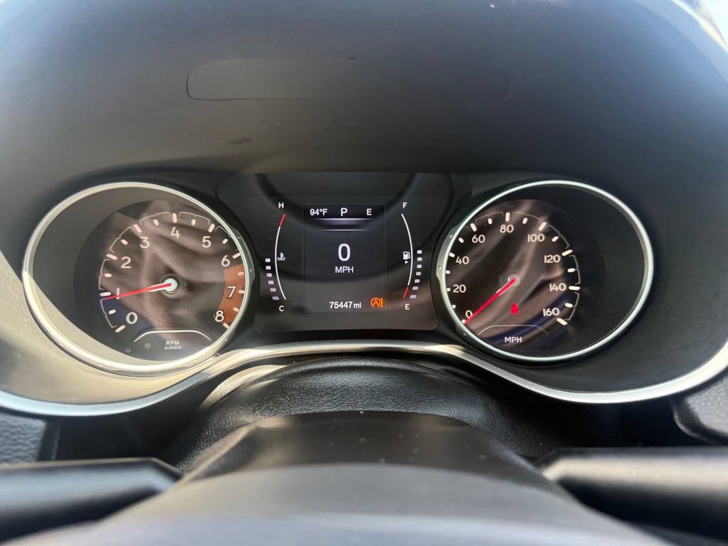 Used 2018 Jeep Compass Latitude AWD/4WD image 24