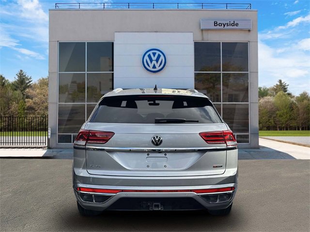 Certified 2021 Volkswagen Atlas Cross Sport SE image 5