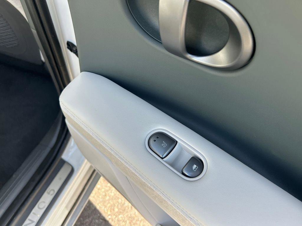 New 2026 Hyundai Ioniq 5 Limited image 33