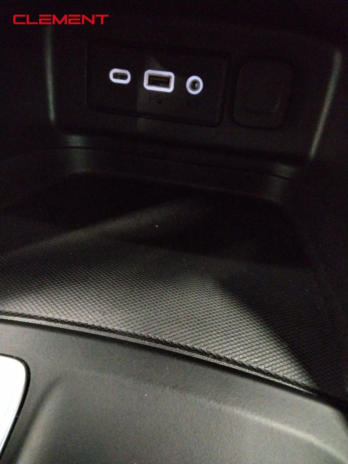 Used 2020 Chevrolet Equinox LS image 20