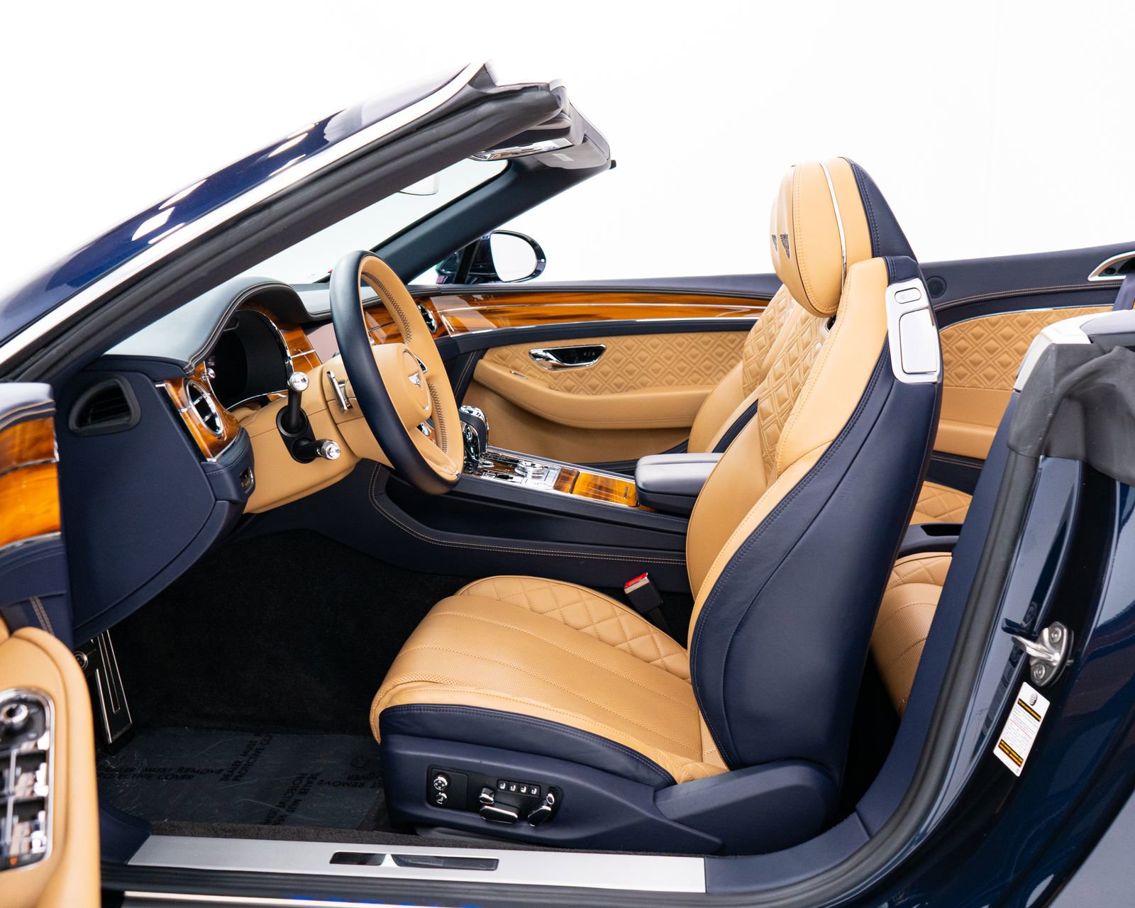 Used 2021 Bentley Continental GT AWD/4WD image 23