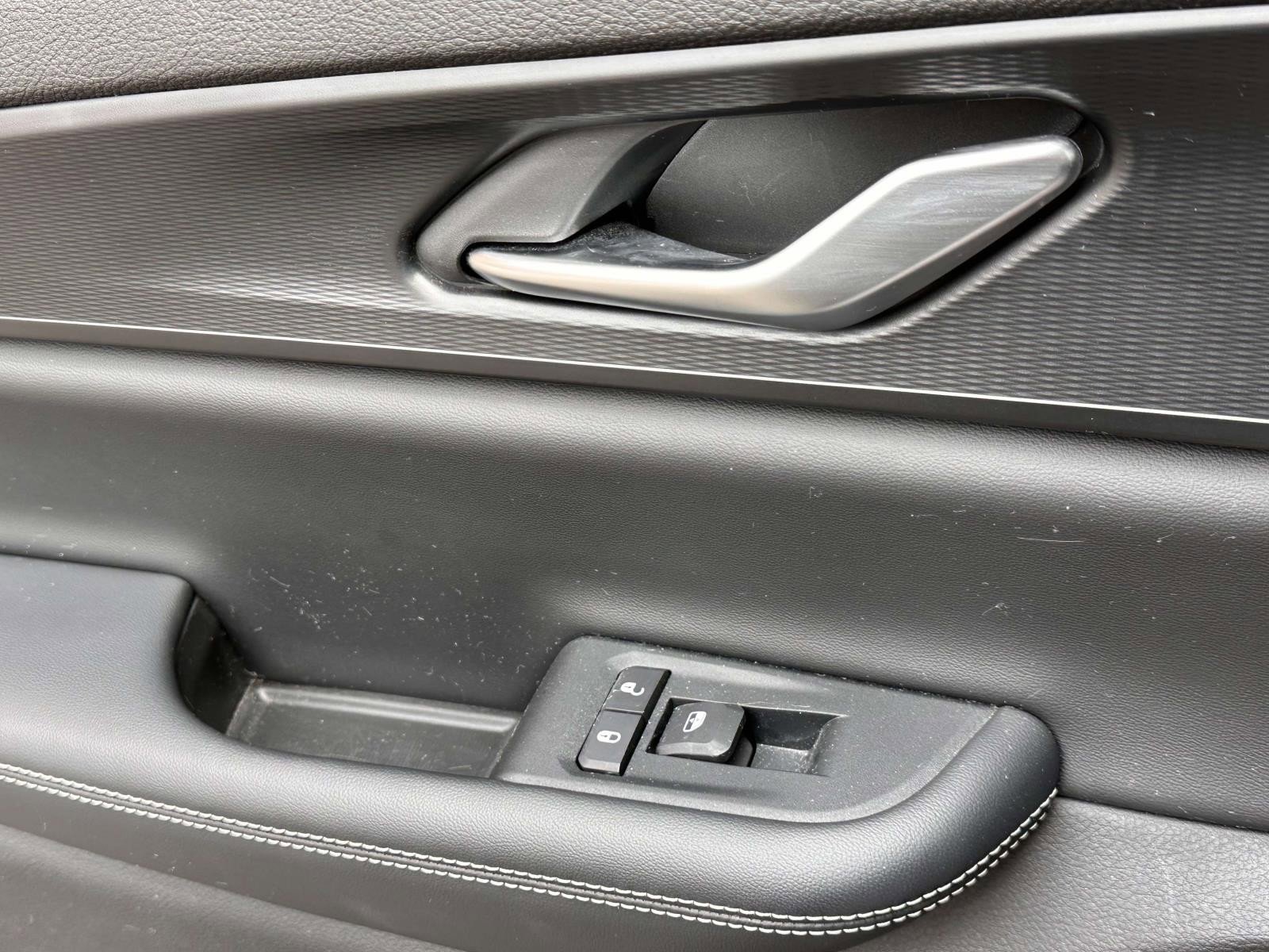 Certified 2023 Jeep Grand Cherokee Altitude image 22