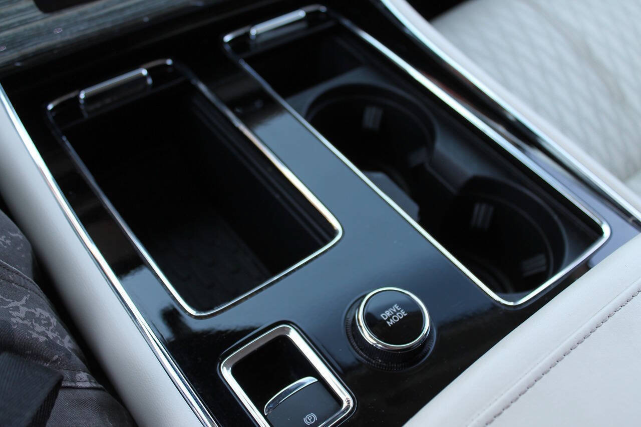 Used 2020 Lincoln Aviator Black Label Grand Touring w/ Class IV Trailer Tow Package AWD/4WD image 71