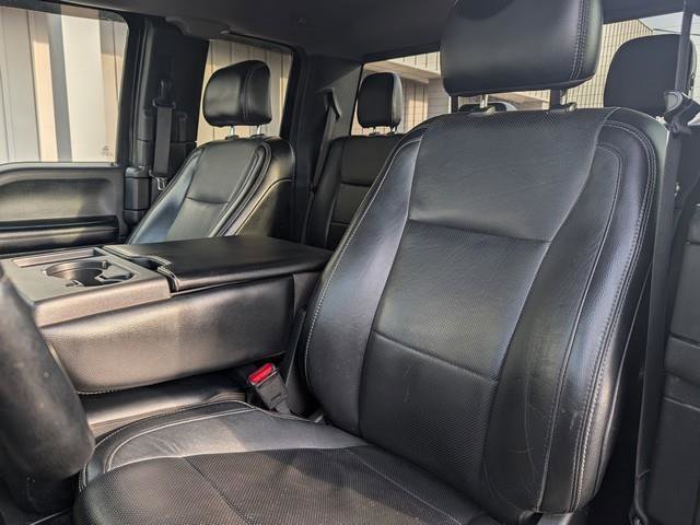 Used 2016 Ford F150 Lariat image 7