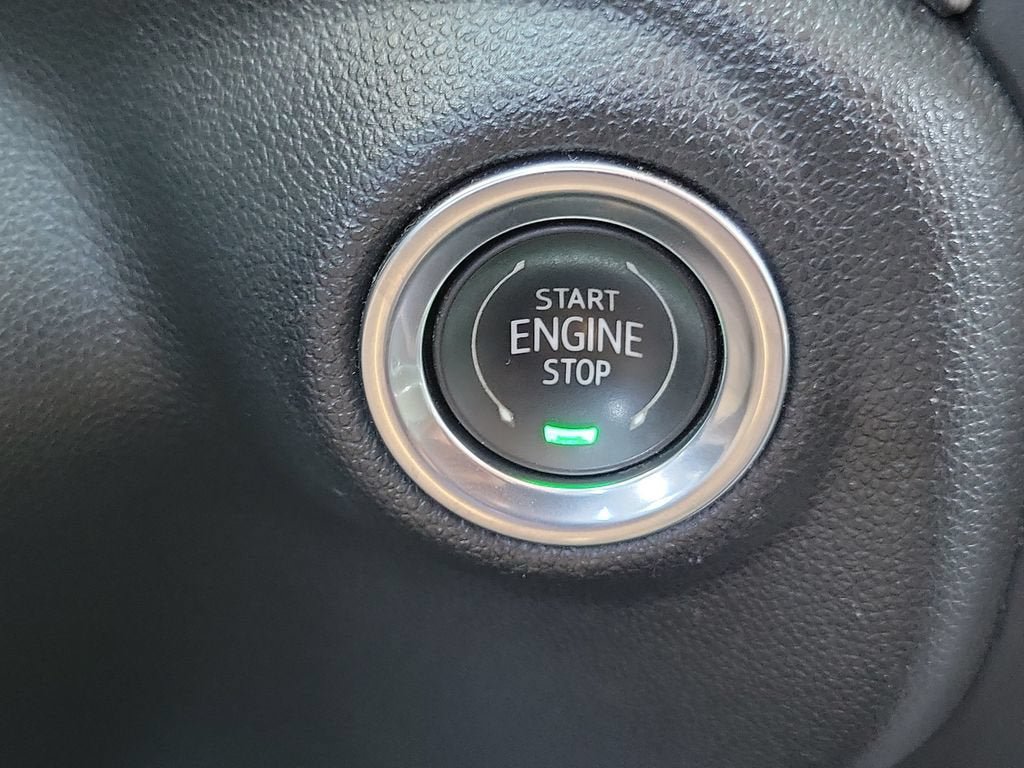 Used 2020 GMC Sierra 3500 Denali w/ Denali Ultimate Package AWD/4WD image 29