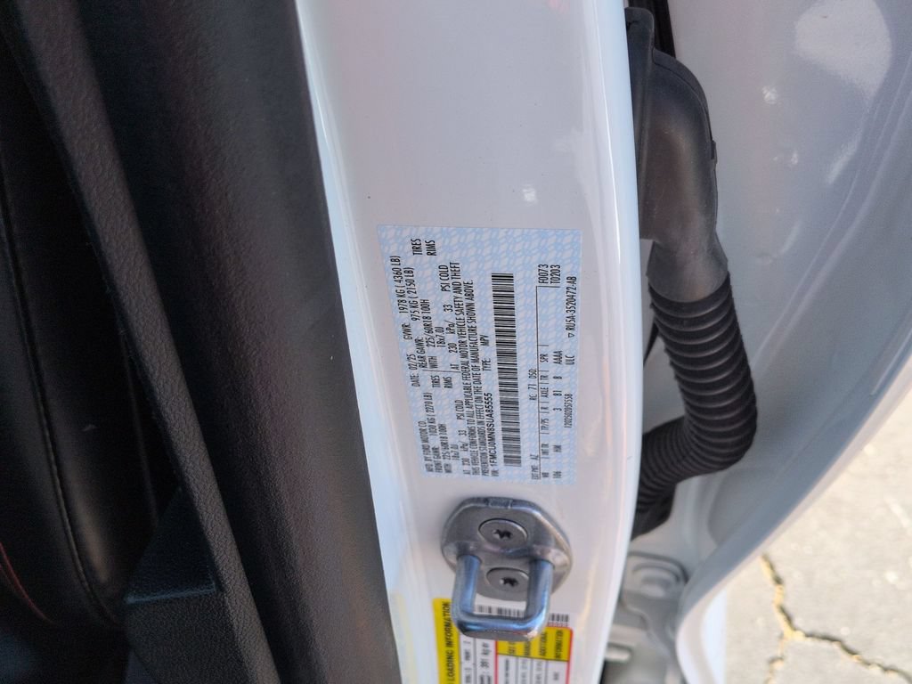 Used 2025 Ford Escape ST-Line FWD image 30