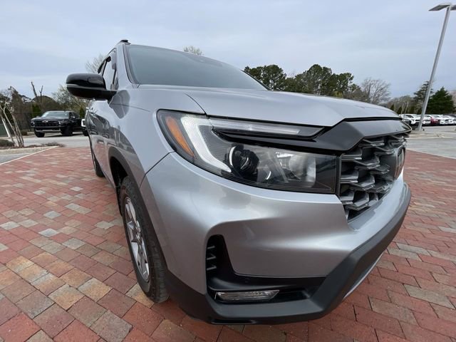 Used 2023 Honda Passport TrailSport image 5