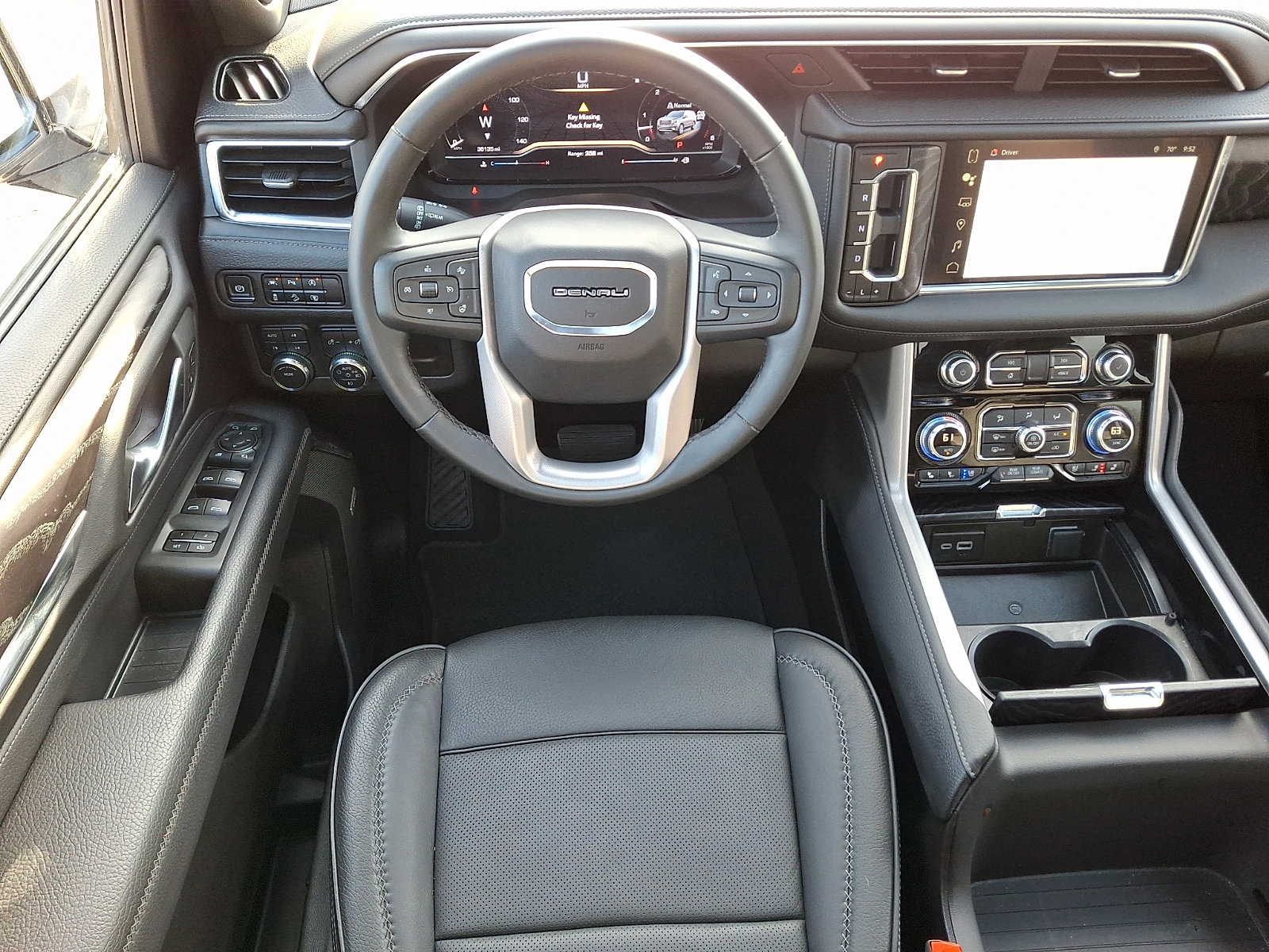 Used 2023 GMC Yukon XL Denali AWD/4WD image 13