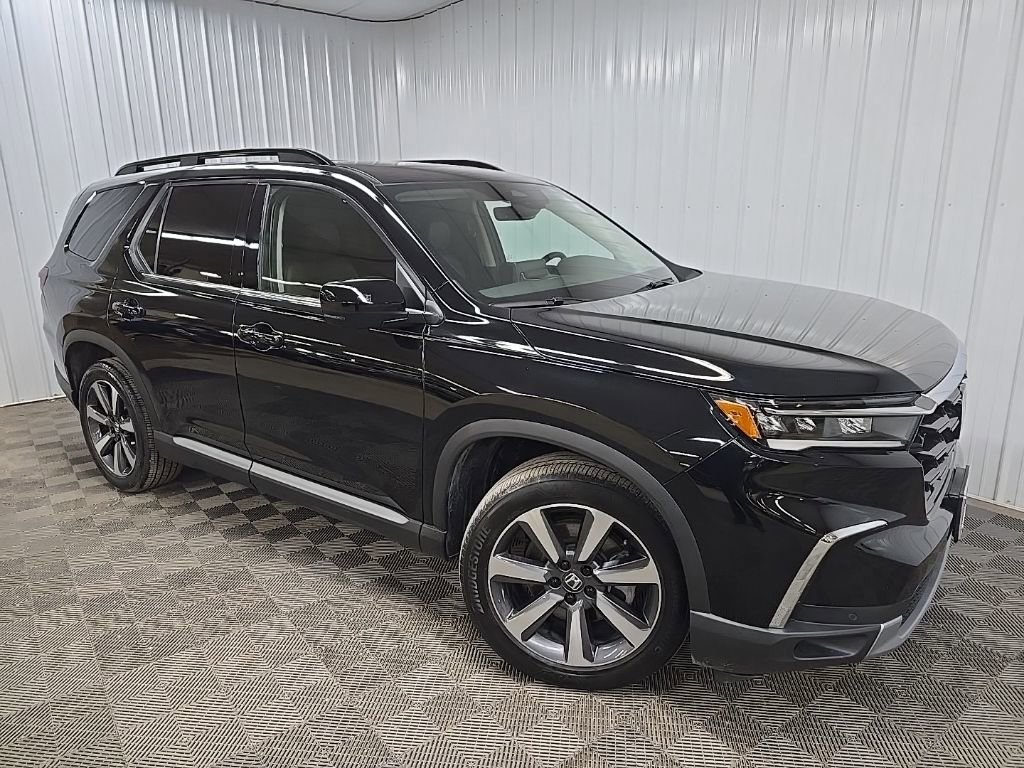 Used 2023 Honda Pilot Elite image 7