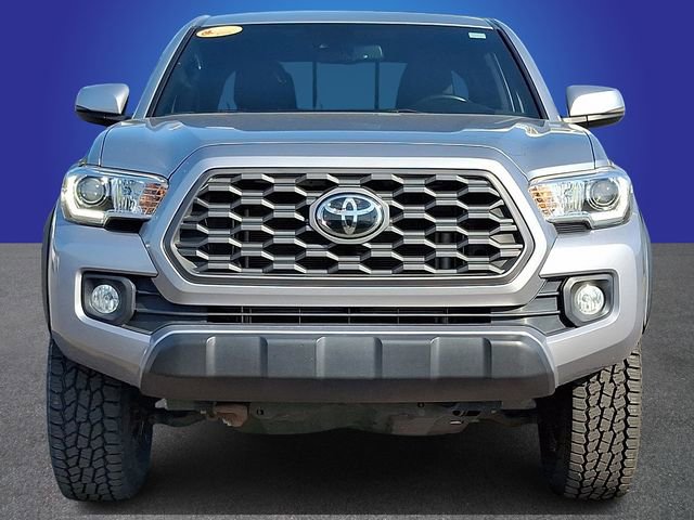 Used 2020 Toyota Tacoma TRD Off-Road AWD/4WD image 2