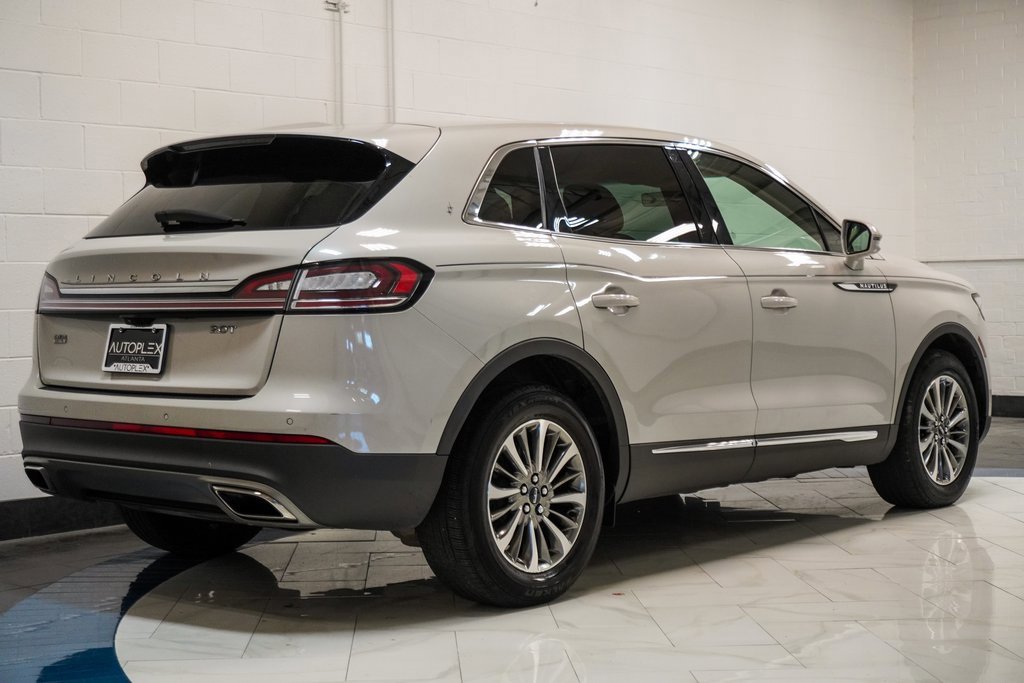 Used 2019 Lincoln Nautilus Select image 33