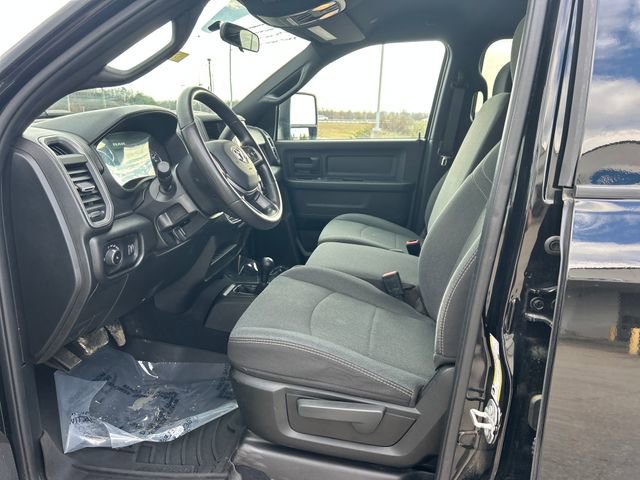 Used 2024 RAM 2500 Tradesman w/ Chrome Appearance Group image 29