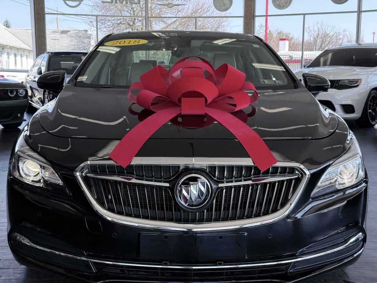 Used 2018 Buick LaCrosse Premium w/ Driver Confidence Package #2 image 4