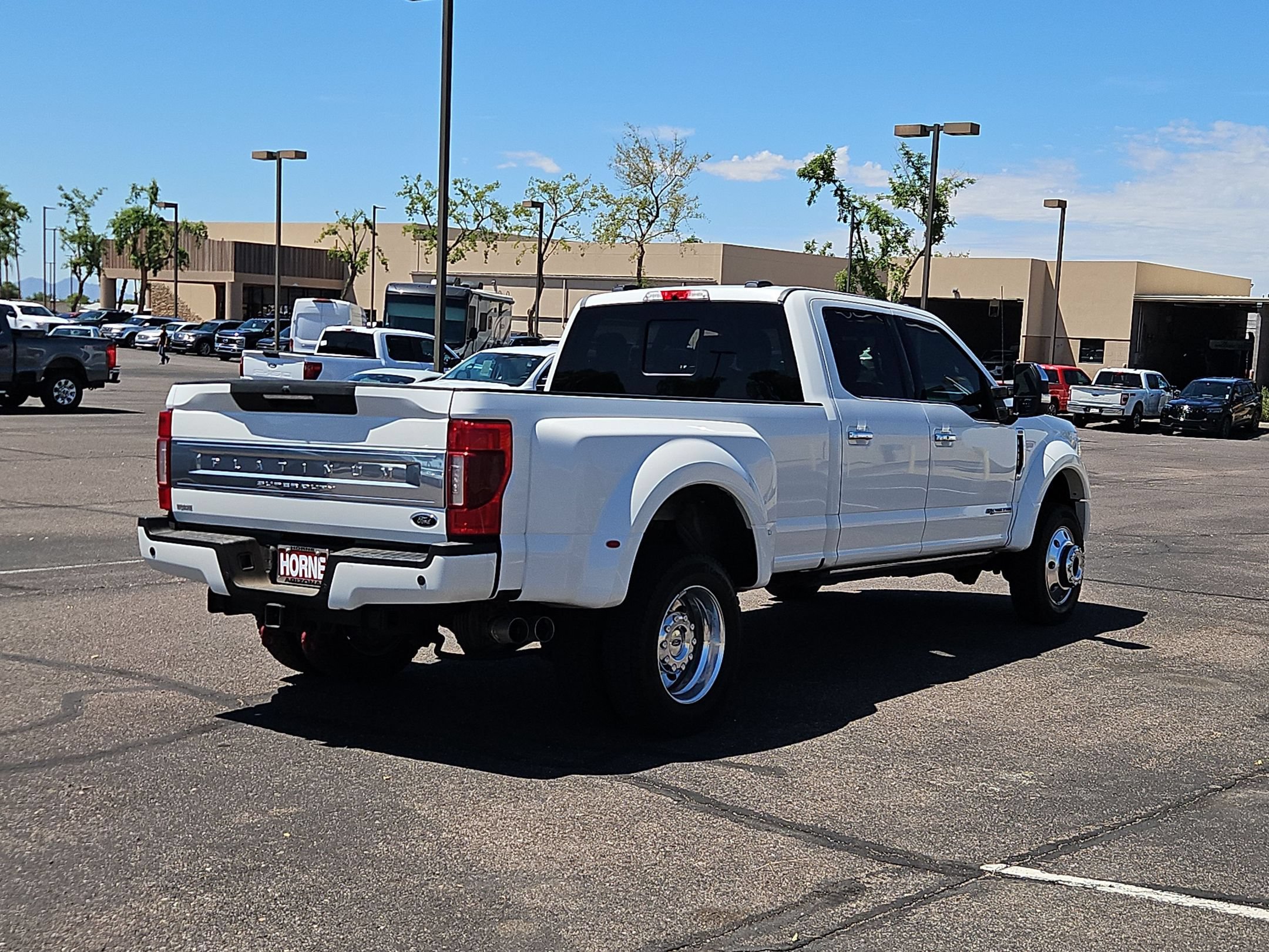 Certified 2022 Ford F450 Platinum AWD/4WD image 5