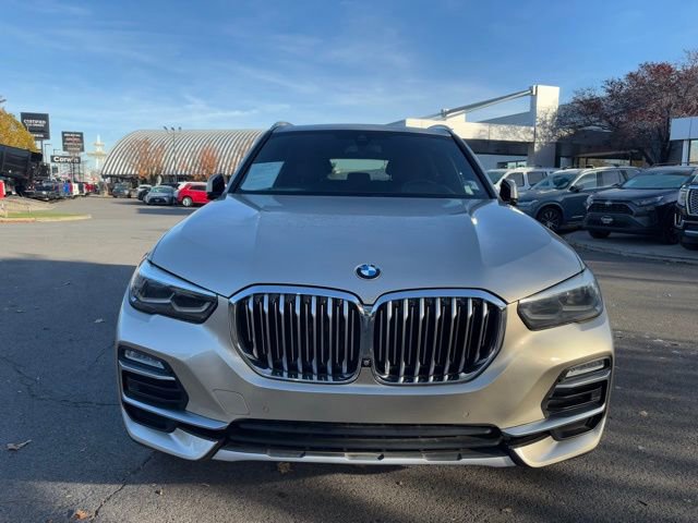Used 2019 BMW X5 xDrive40i w/ Premium Package 2 image 4