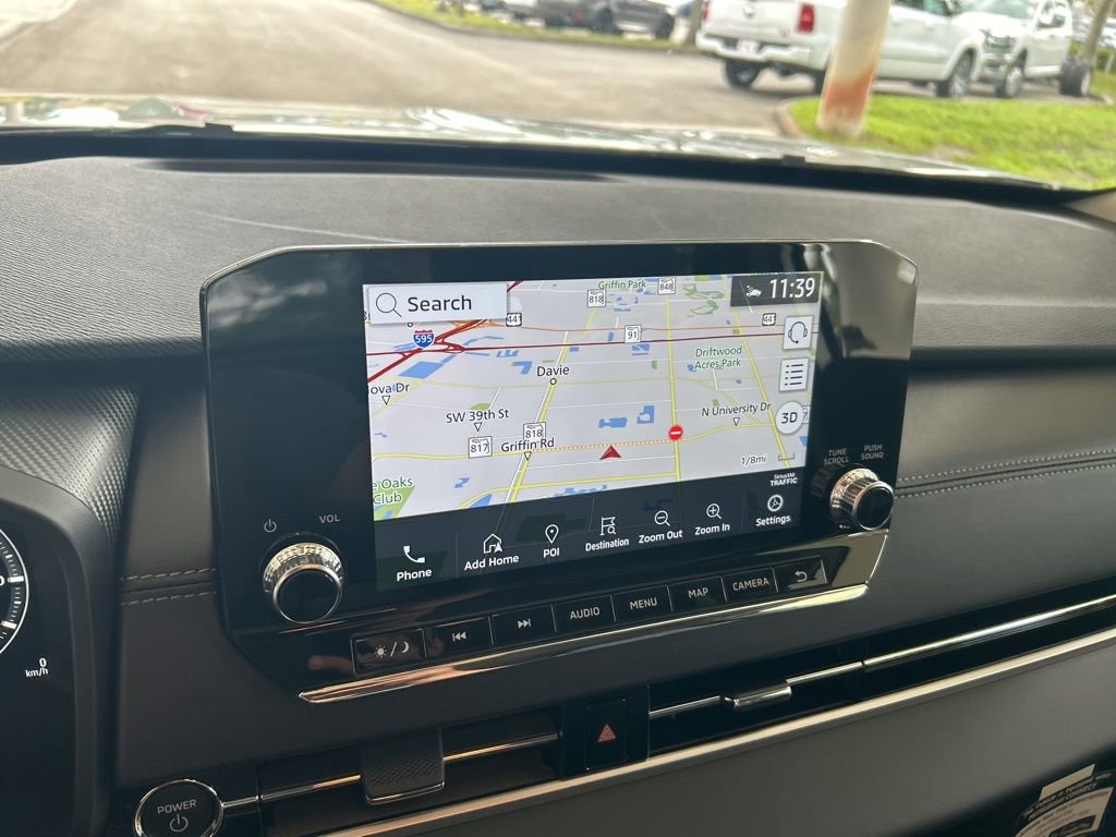 New 2025 Mitsubishi Outlander SE image 12