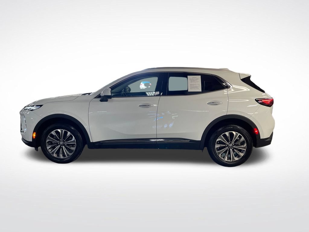 Used 2026 Buick Envision Preferred AWD/4WD image 2