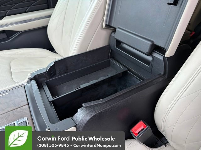 Used 2019 Ford Expedition Platinum AWD/4WD image 24