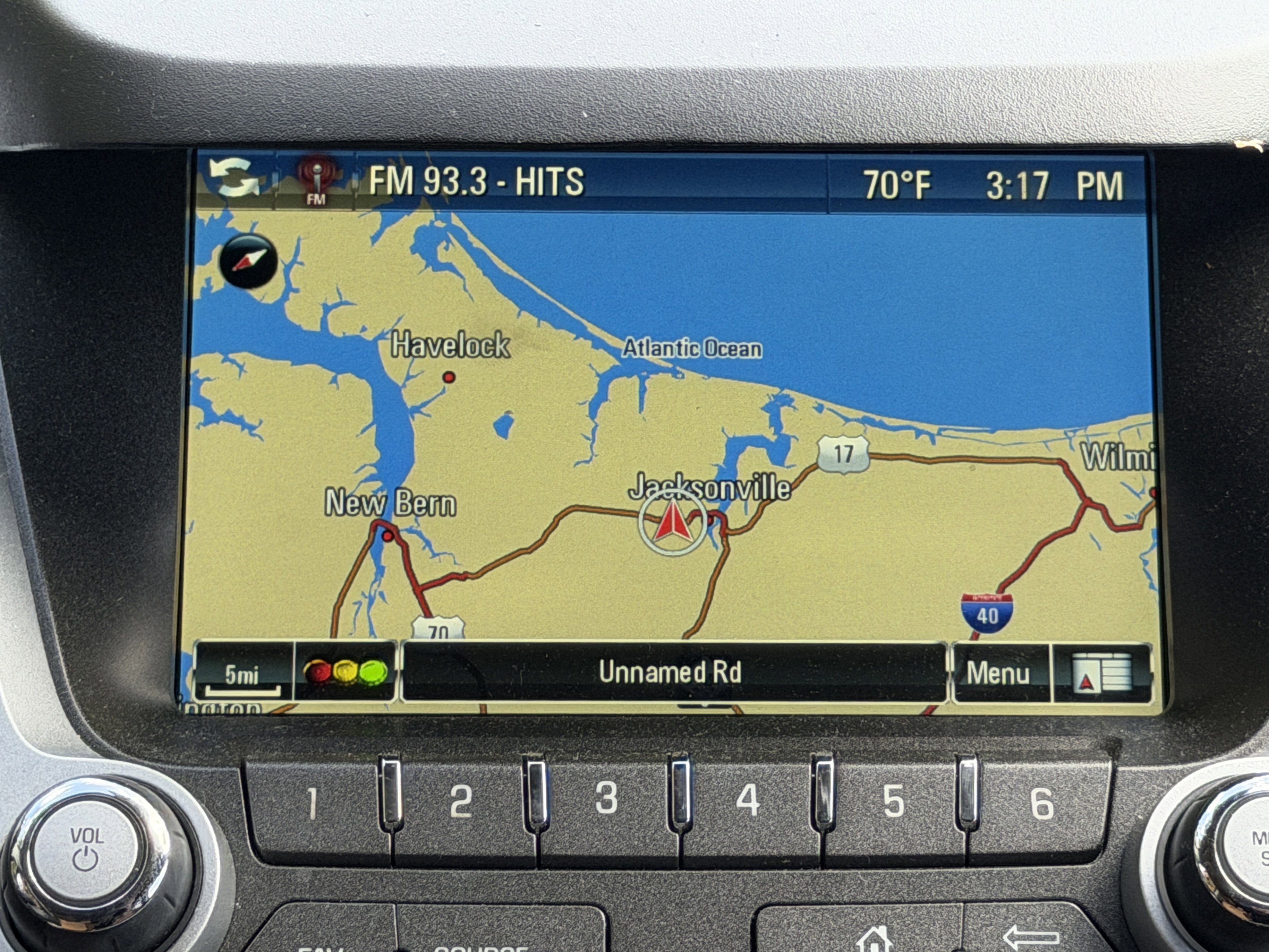 Used 2017 GMC Terrain SLT w/ Open Road Package image 11