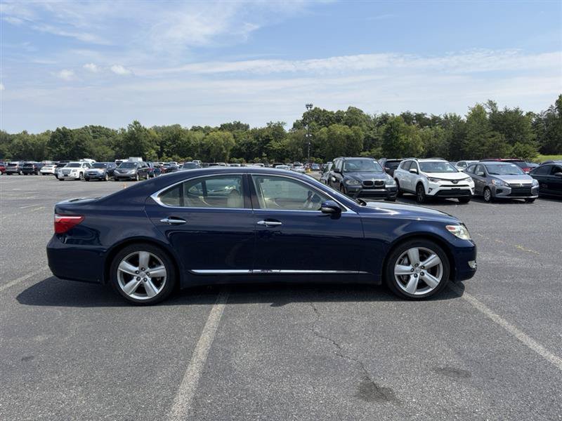 Used 2011 Lexus LS 460 w/ Luxury Value Edition RWD image 5