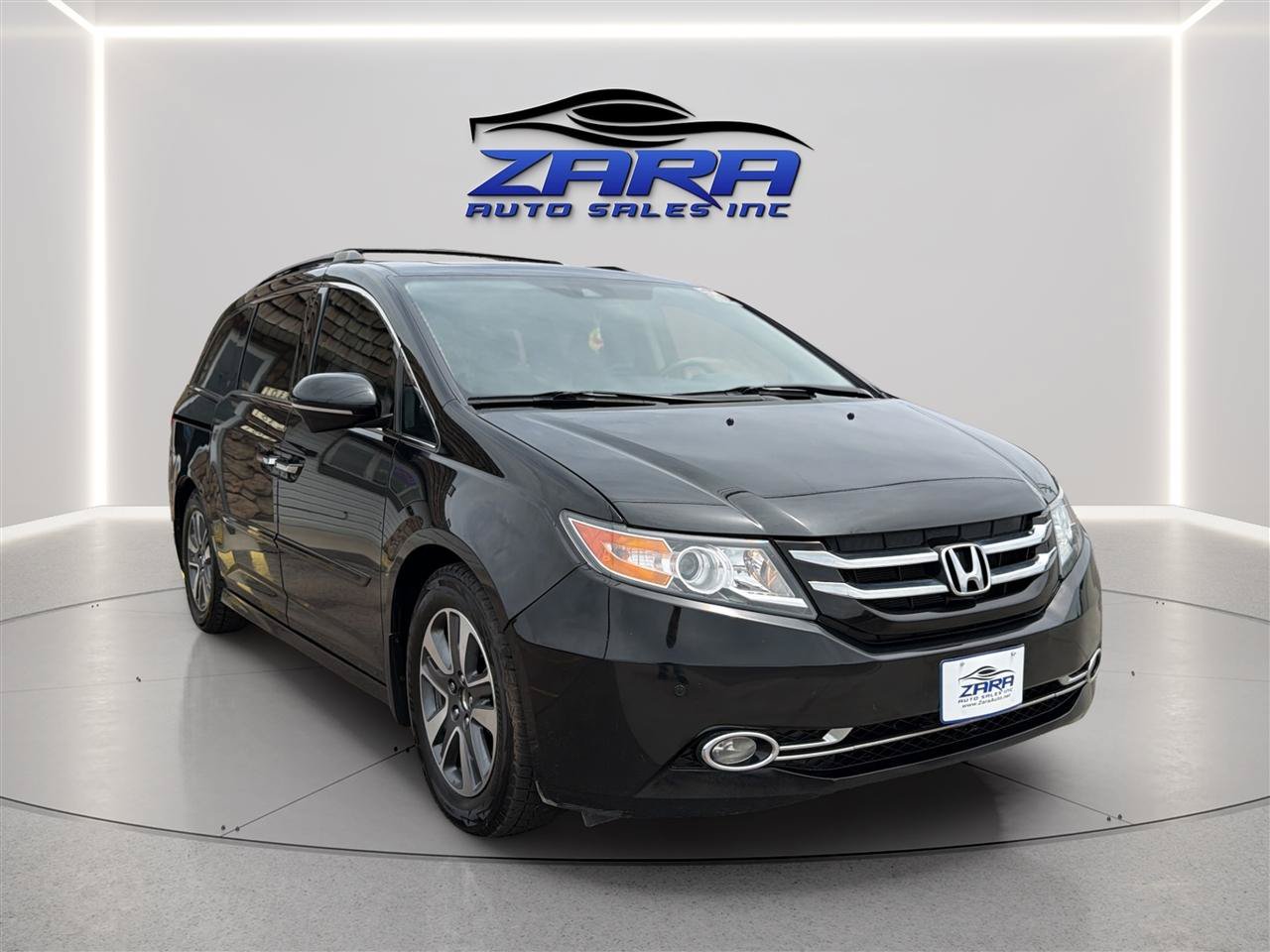 Used 2016 Honda Odyssey Touring Elite image 9
