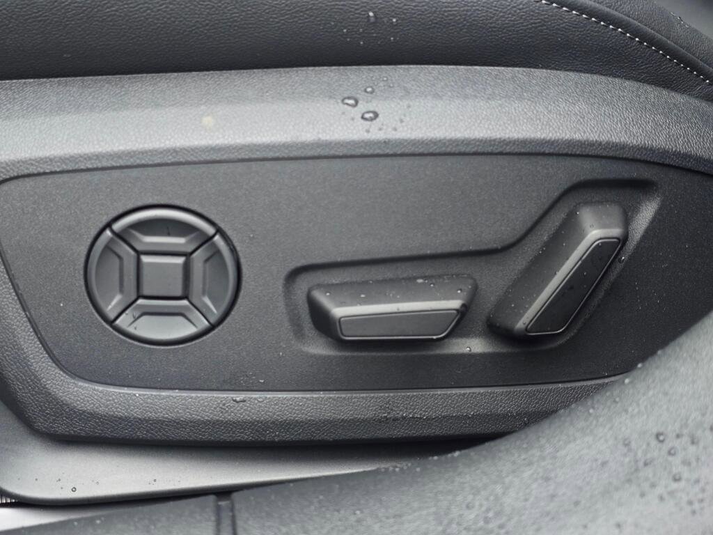 New 2026 Audi A6 Prestige AWD/4WD image 38