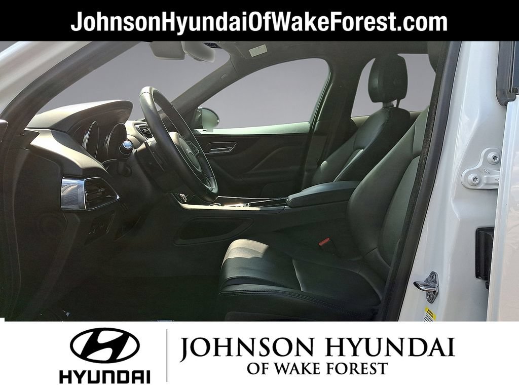 Used 2020 Jaguar F-PACE Premium AWD/4WD image 11