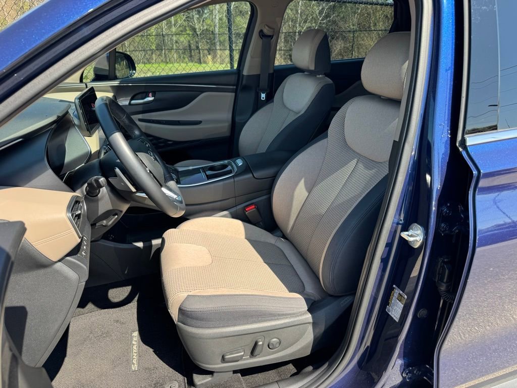 Certified 2023 Hyundai Santa Fe SEL w/ Cargo Package image 18