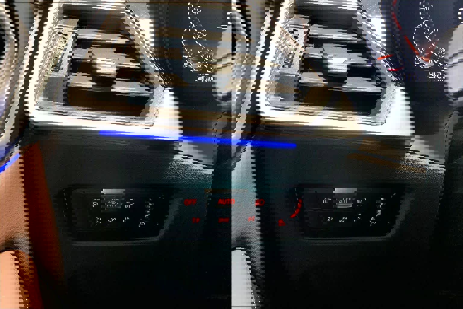 Certified 2023 BMW 430i Gran Coupe xDrive w/ M Sport Package image 33