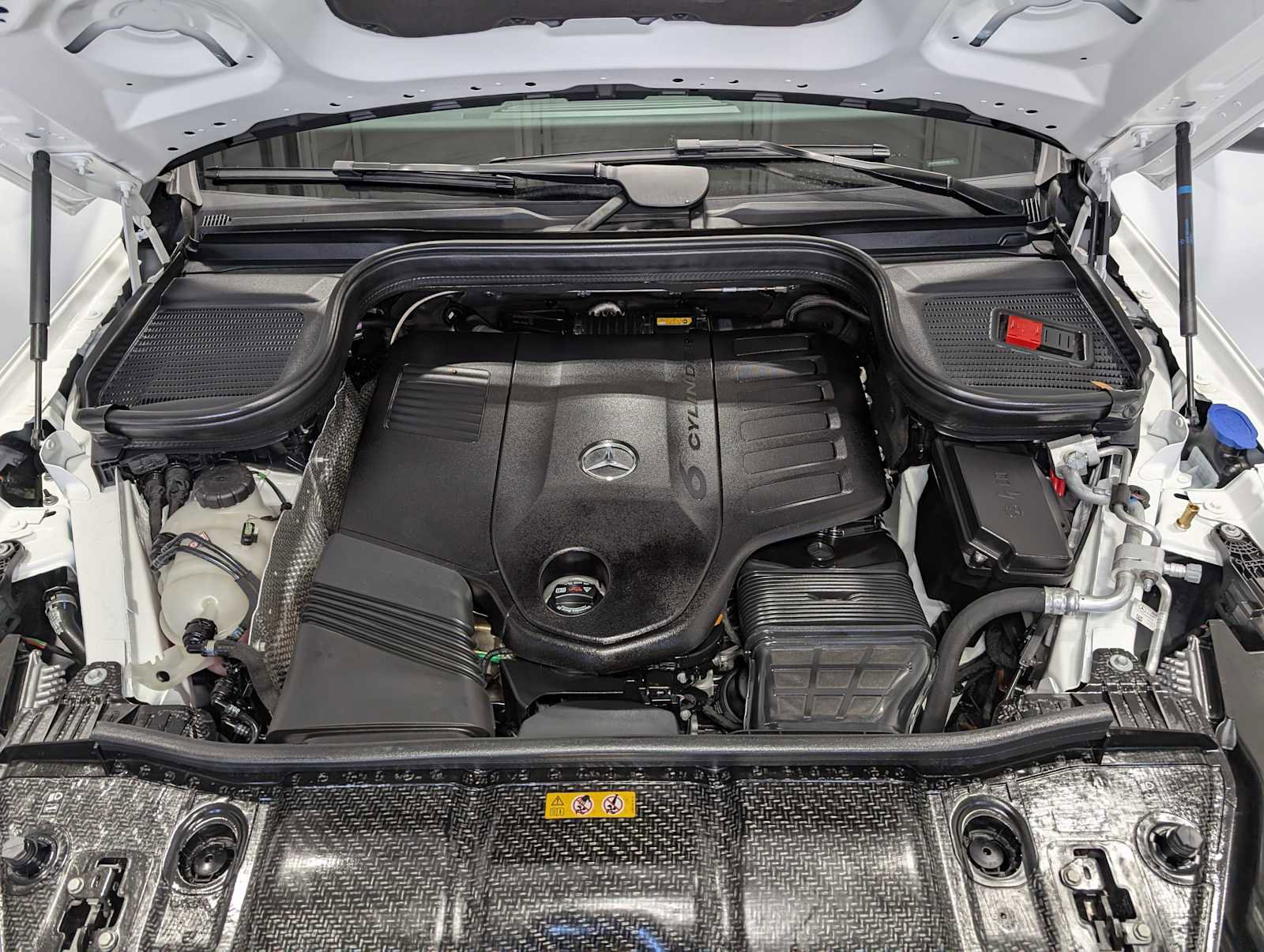 Certified 2026 Mercedes-Benz GLS 450 4MATIC image 14