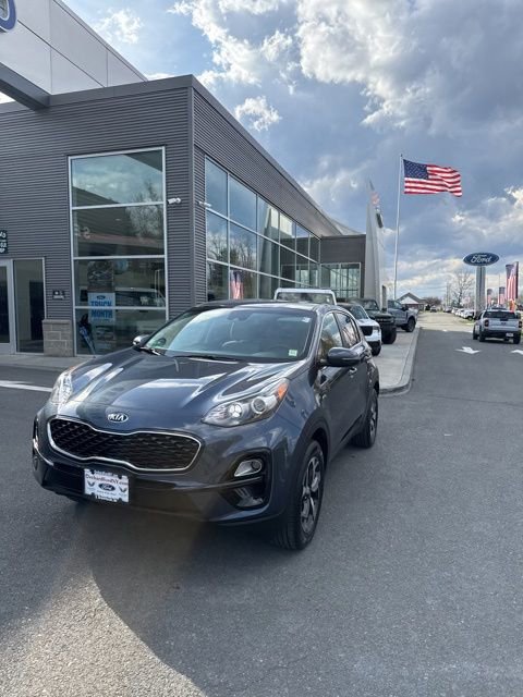 Used 2020 Kia Sportage LX w/ LX Popular Package image 2