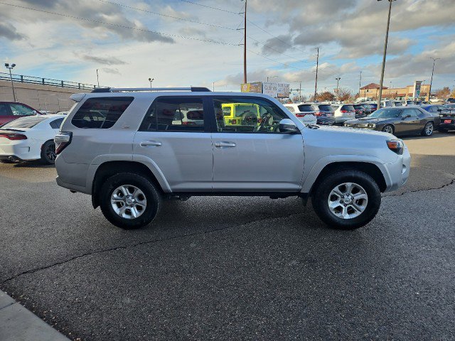 Used 2021 Toyota 4Runner SR5 AWD/4WD image 6