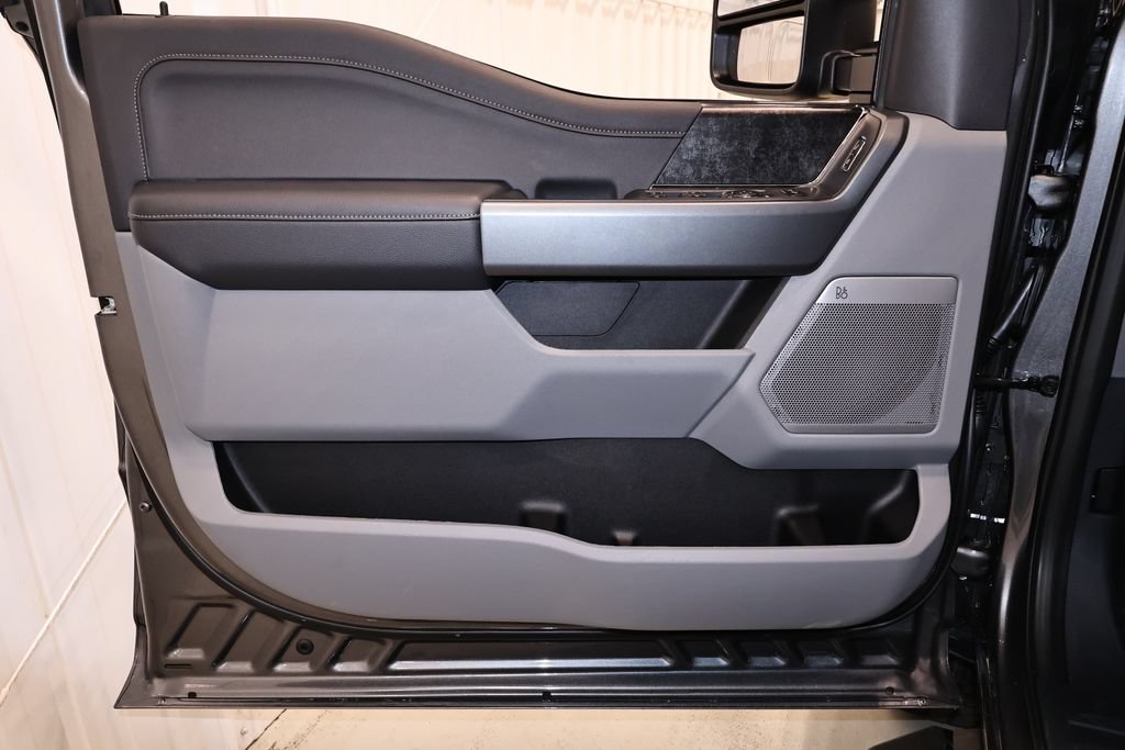 New 2027 Ford F350 XLT w/ XLT Premium Package AWD/4WD image 10