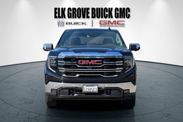 Used 2024 GMC Sierra 1500 SLT w/ SLT Premium Plus Package AWD/4WD image 9