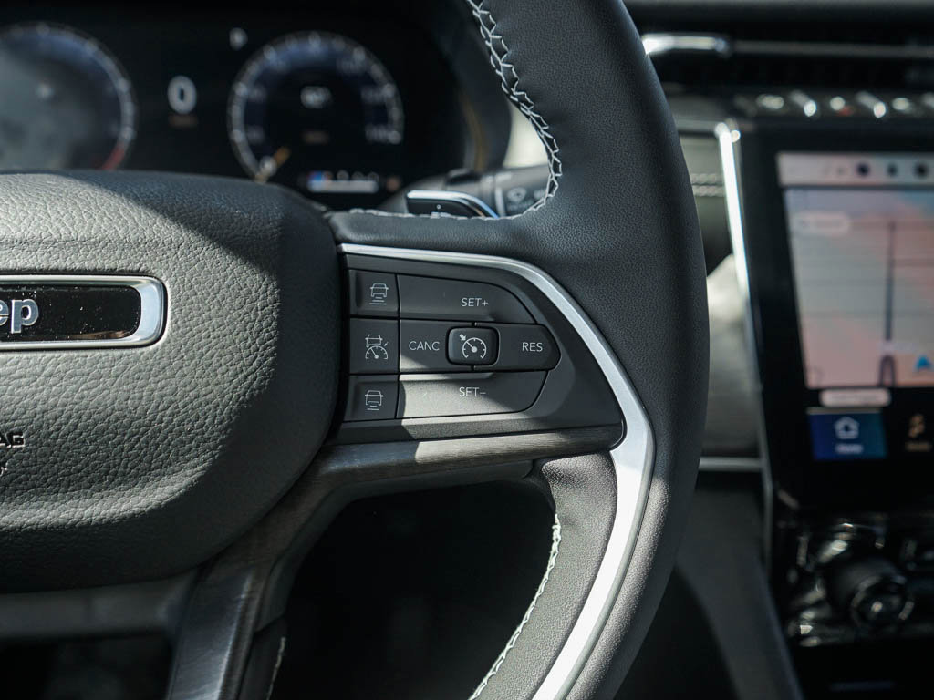 New 2025 Jeep Grand Cherokee Limited image 21