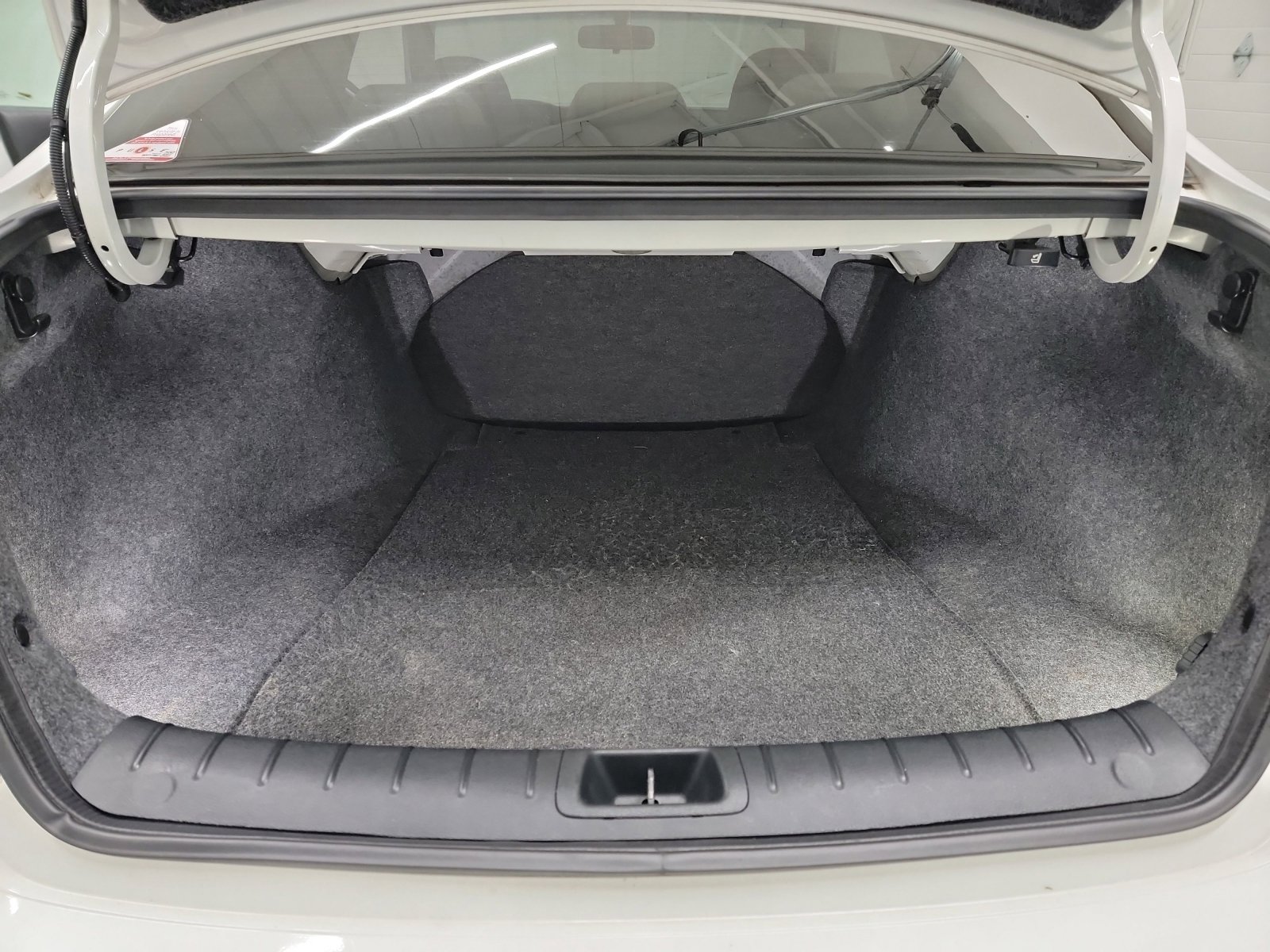 Used 2017 Honda Accord EX image 26