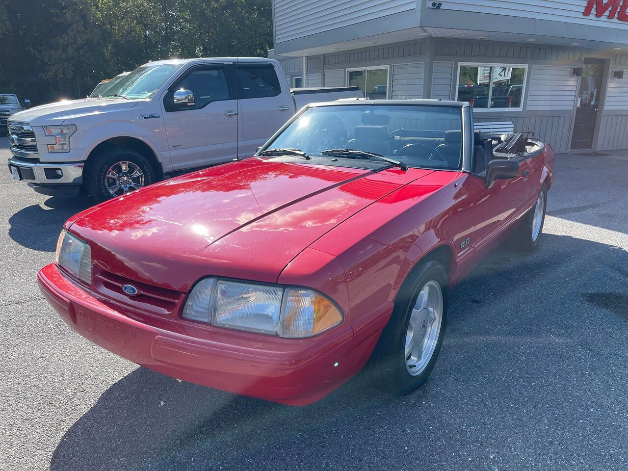 Used 1992 Ford Mustang LX image 3