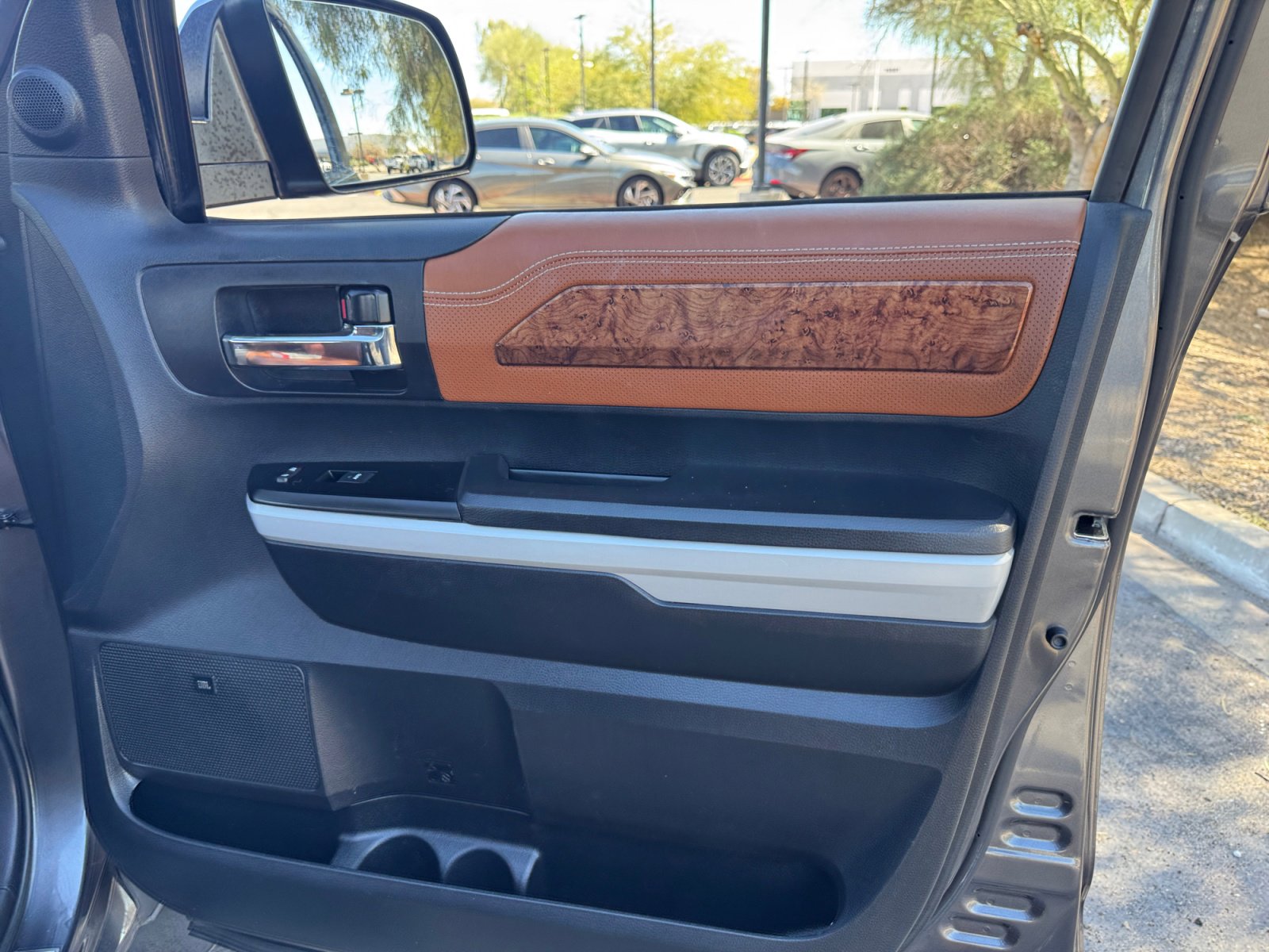 Used 2019 Toyota Tundra 1794 Edition image 16