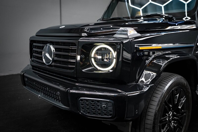 Used 2025 Mercedes-Benz G 580 w/ EQ Technology image 8